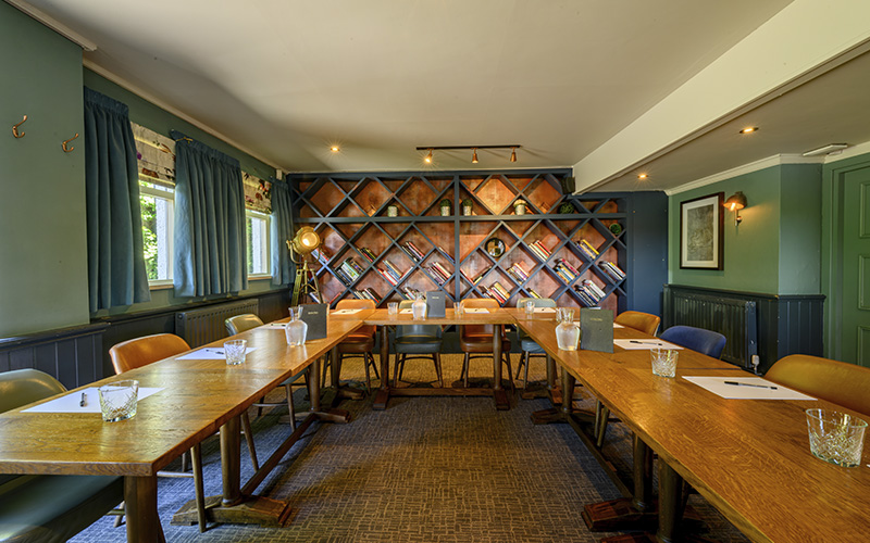 pcp-2024-secondaryspaces-thepheasanthightown-privatedining-img-01.jpg
